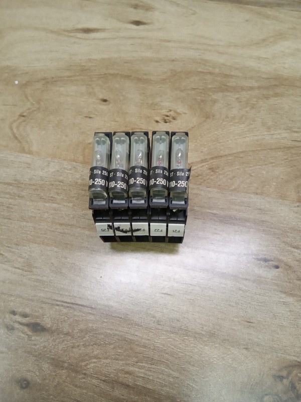Lot Of 5 Phoenix ContactType USIG Terminal Fuse Block 10A.
