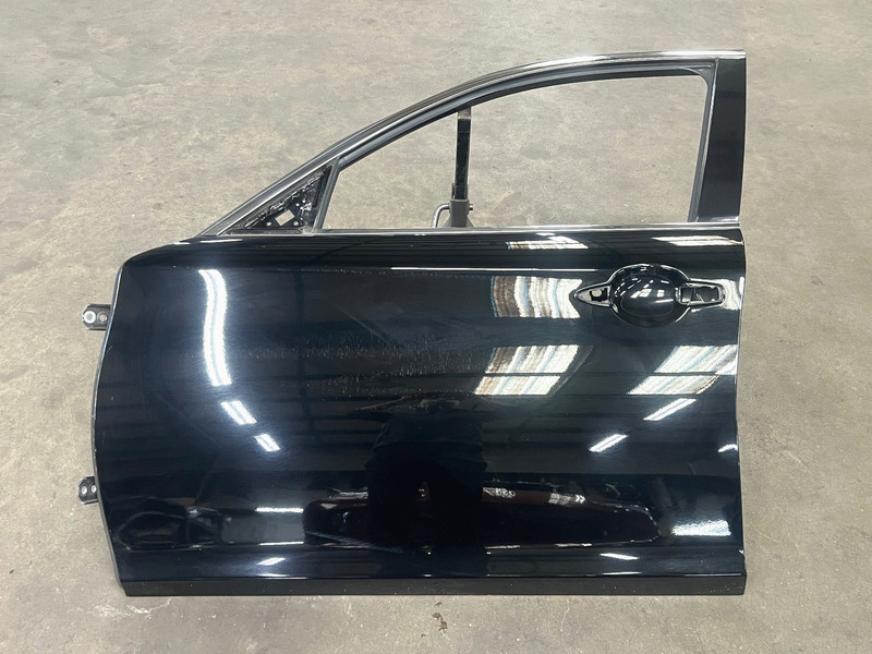⭐2015-2019 INFINITI Q70L FRONT LEFT SIDE DOOR PANEL COVER SHELL BAR OEM LOT2673