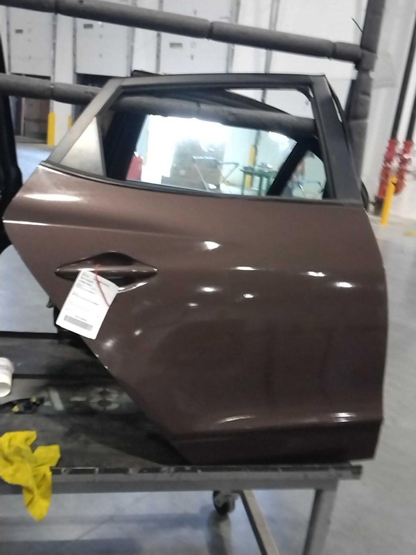 2015 Hyundai Tucson Rear Right Door Brown OEM Used 83K Miles NJ25-17219-432965