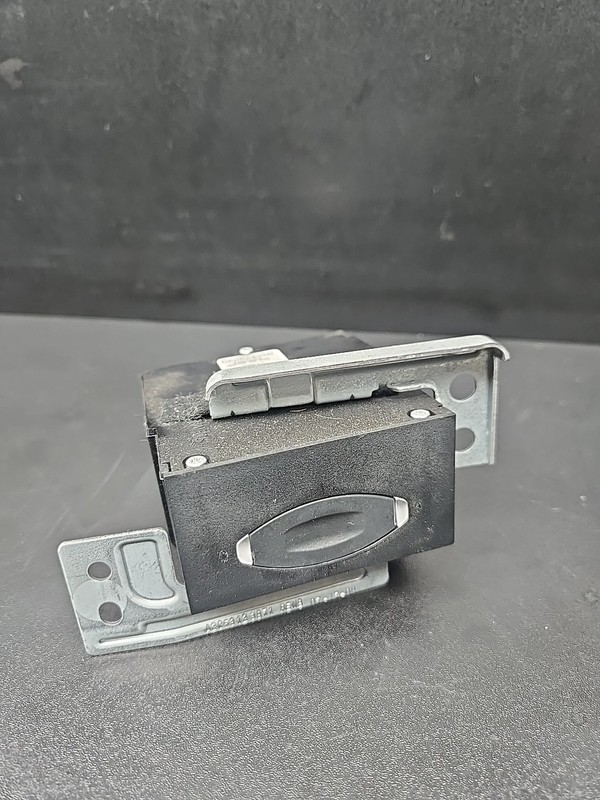 2008-2013 Infiniti G37 Smart Key Slot Reader Module 285F5-Jk600