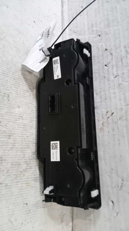 2017 Honda CR-V A/C Selector Switch OEM 79620TLAA013M1 Used 124K Miles