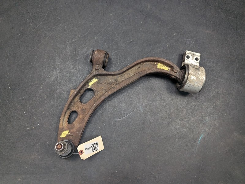 Front Left Lower Control Arm 2013 Lincoln MKT DA53-3051-A 2014 2015 2016 - 2019