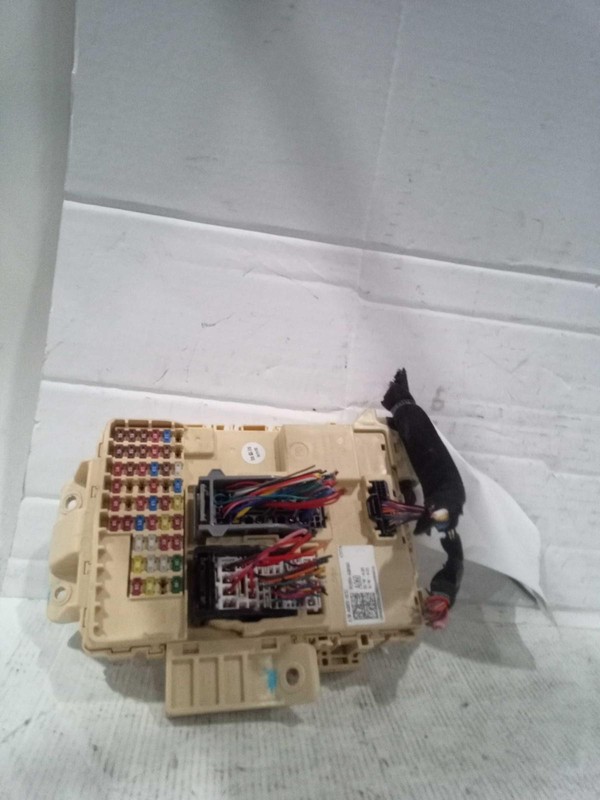 2021 Hyundai Elantra Body Control Module BCM 95400AB100 OEM Used 36k Miles