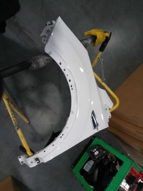 2015 Ford Escape Left Fender White 7681321 119K Miles Used Auto Part