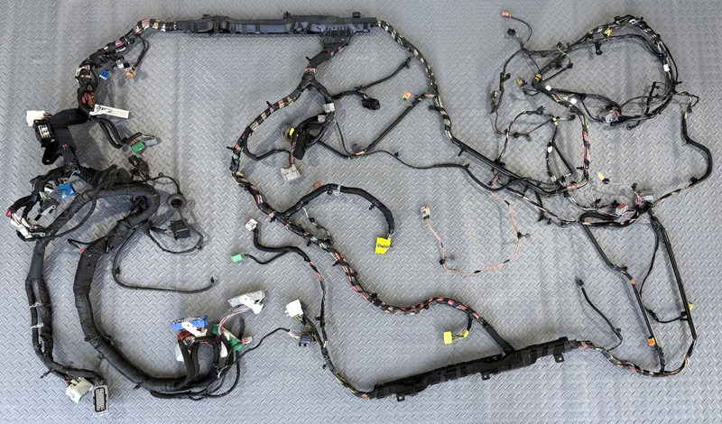 ✅ 2015 RAM 1500 Classic 3.0L V6 Diesel CREW CAB OEM BODY WIRING HARNESS Mopar