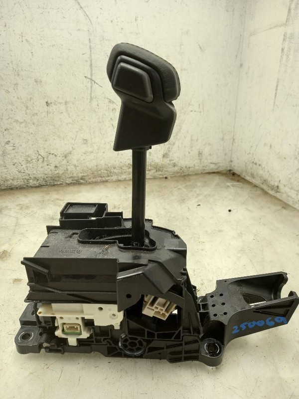 23 24 TOYOTA SEQUOIA TRD PRO AUTOMATIC TRANSMISSION SHIFTER BLACK & RED
