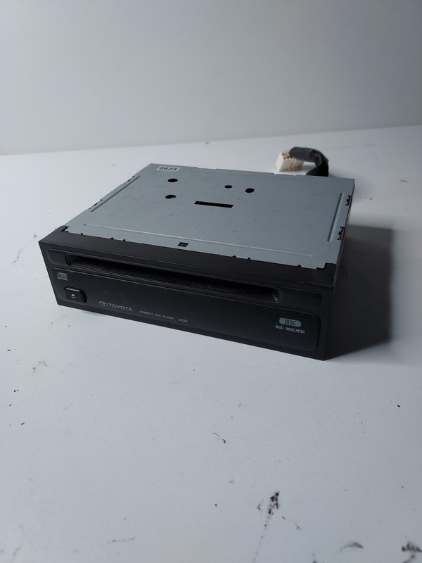 1998-2000 Toyota Camry CD Compact Disc Player Receiver 08601-00869 OEM