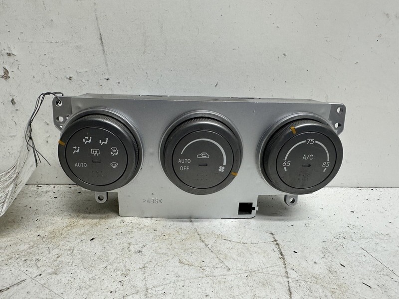 2004-2006 Subaru Impreza Heater A/C Temp Climate Control Switch Panel HVAC Oem