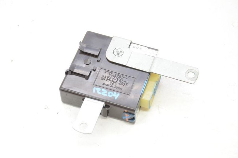 1986-1988 Toyota Supra MK3 7MGE Door Lock Timer Module 8598020060