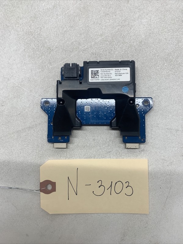 TESLA Model 3 2017-2020 USB Connector Module Unit OEM: 1121700-00-C 3103 B133