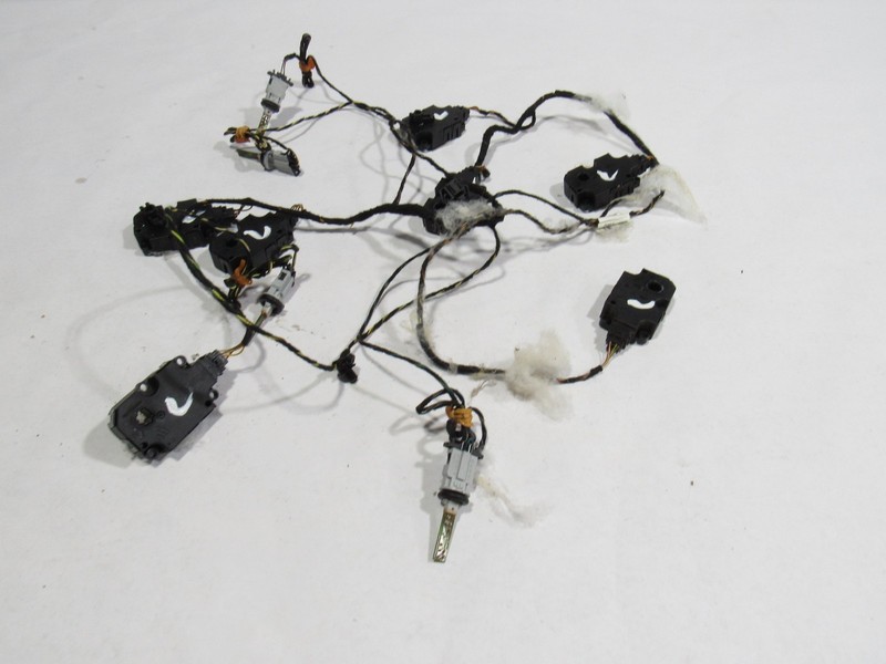 10-20 Bentley Mulsanne 2012 Rear Heater Flap Actuator Motor Wire Harness Set @1