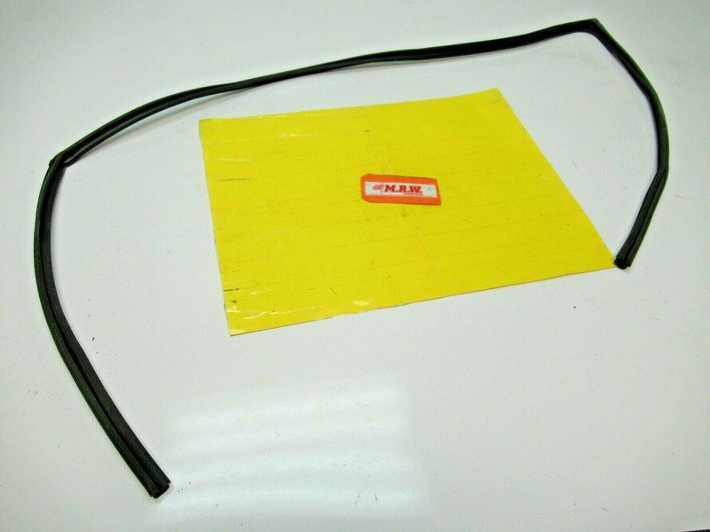 DOOR GLASS WINDOW RUN TRACK RUBBER SEAL CAR DRIVER SIDE LEFT for 11-16 SCION TC