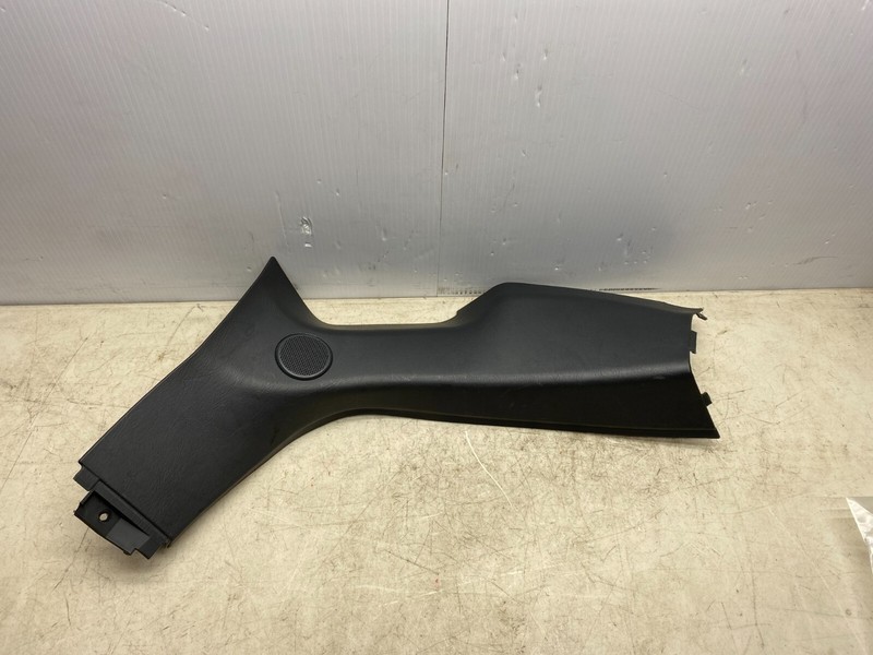 2003-2005 MERCEDES BENZ ML350 LEFT DRIVER SIDE REAR C PILLAR TRIM COVER PANEL