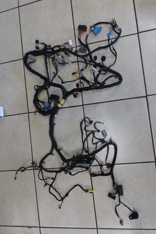 2019 Dodge Durango OEM Instrument Panel Dash Wire Harness Dashboard 68333557