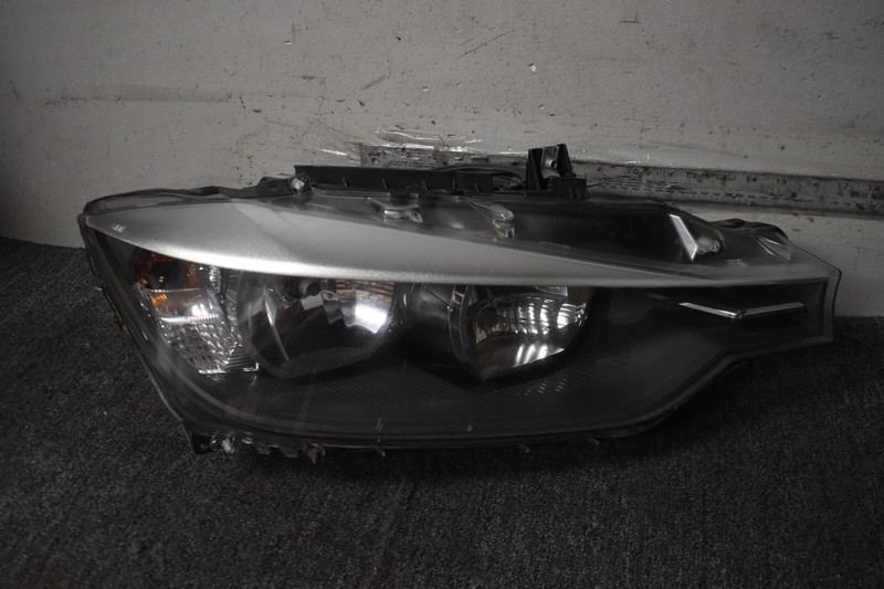 2012-2015 BMW 335I BASE HEADLIGHT RIGHT SIDE FACTORY OEM