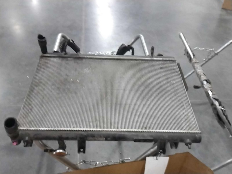 2015 INFINITI QX60 OEM Radiator - Used, 206K Miles, Warranty Included