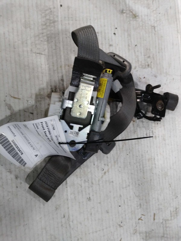 2019 Ford F150 Pickup White OEM Used Seat Belt JL3Z18611B08AE 121K Miles