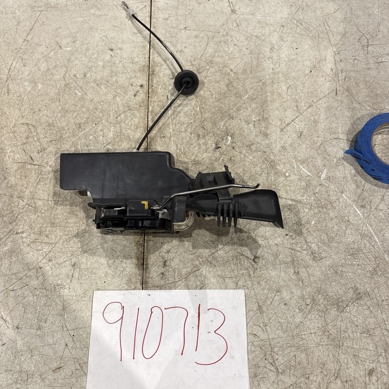 2003-2009 Audi A4 Quattro S4 RS4 FRONT Left Door Lock Actuator