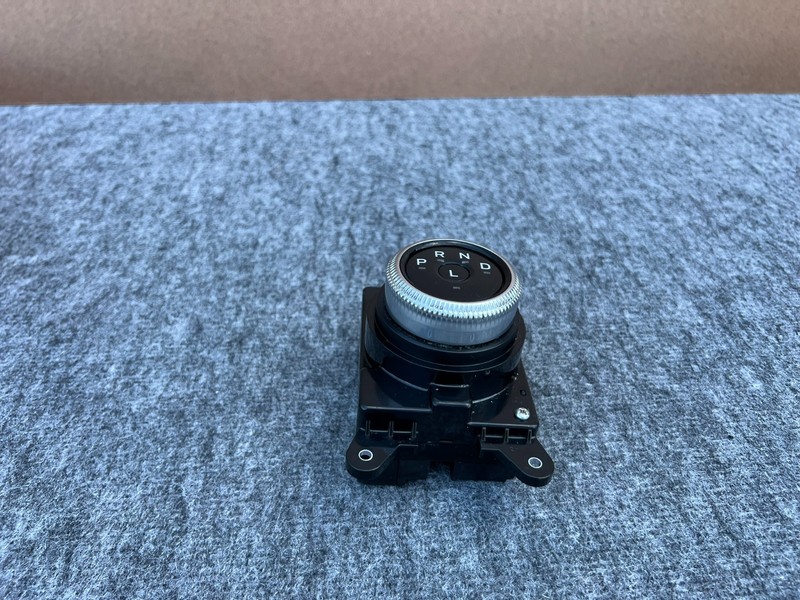 FORD MUSTANG MACH-E 21-24 OEM CENTER CONSOLE SHIFTER SELECTOR CONTROL SWITCH