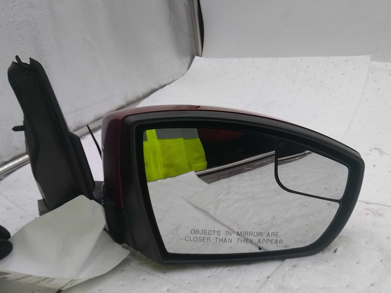 Used Right Door Mirror fits: 2014 Ford Escape Power w/o blind spot alert w/o hea