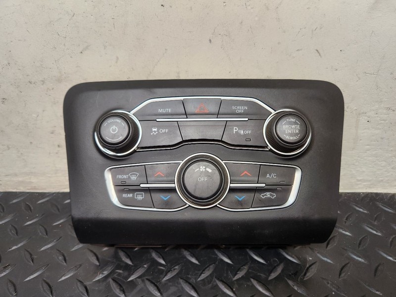17-23 Dodge Charger A/C Manual Temperature Control W/ Park Assist OEM 68293615AD