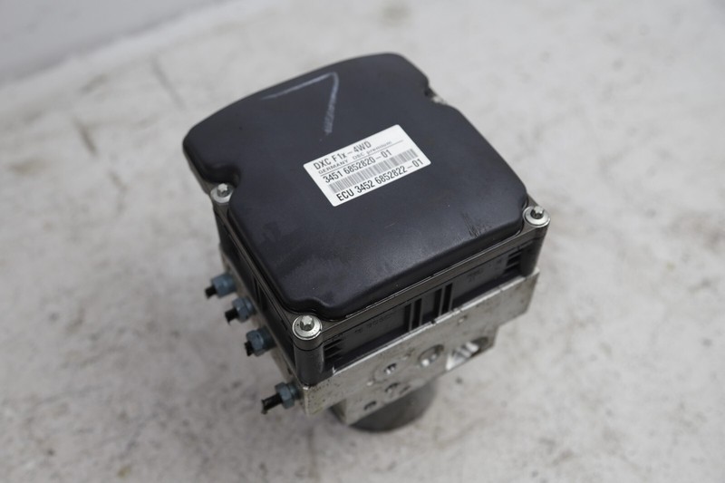 BMW 528I 535I 550I F10 AWD ABS PUMP ANTI LOCK BRAKE SYSTEM COMPUTER 6852820 OEM