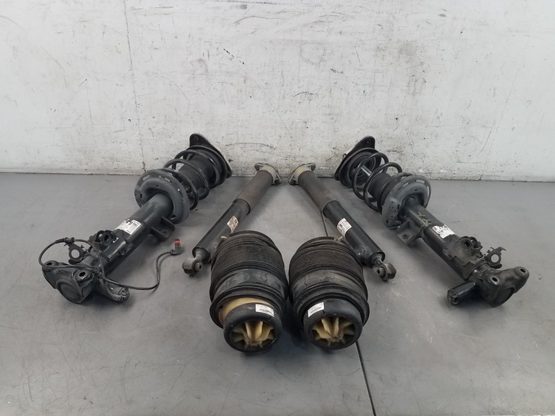 2012 Mercedes AMG E 63 Struts Shocks Air Bags #2691 VV9
