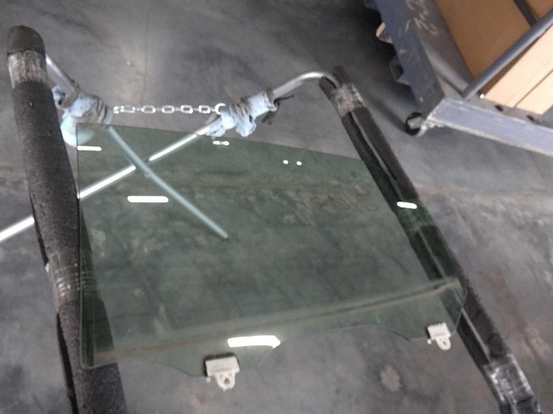 2015 INFINITI Q70 L Door Glass Left Black OEM Used 547383 90K Miles