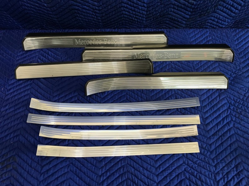 2007-2013 Mercedes S550 W221 Rear Front Door Entrance Scuff Plate Trim Sill
