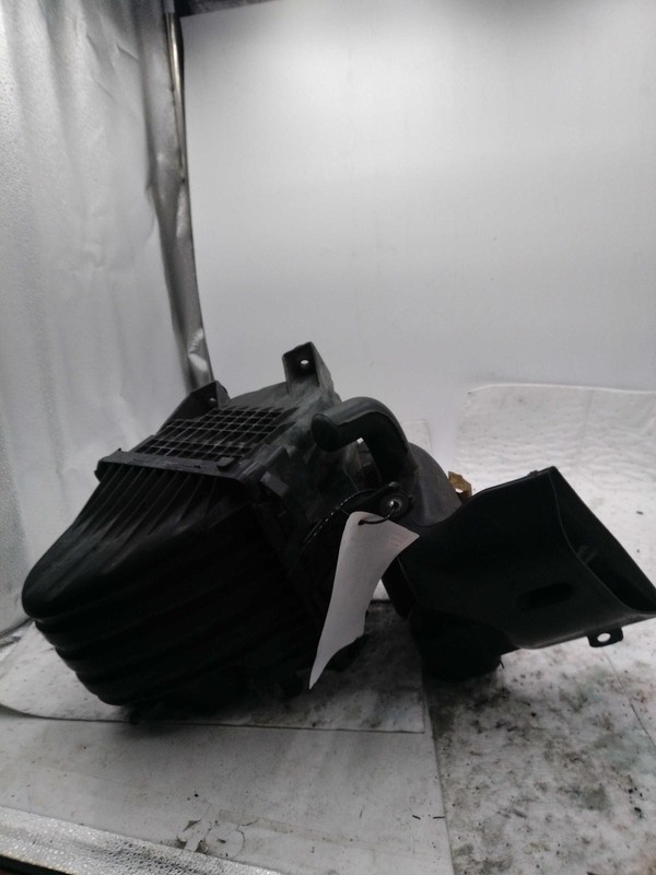 2009 Chrysler Sebring Air Cleaner Assembly OEM 2.7L Gold 74K Miles