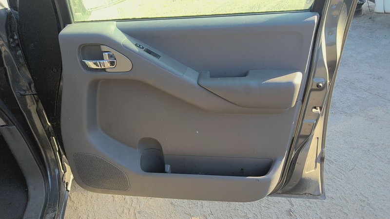 Front Door Trim Panel NISSAN FRONTIER Right 08 09 10 11 07 06 05