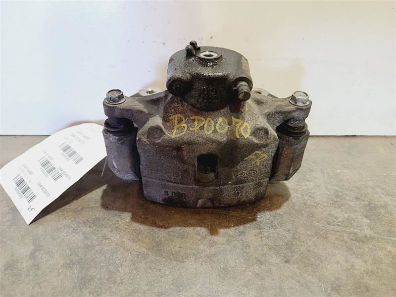 Passenger Right Caliper Front Fits 14-16 CADENZA 565308