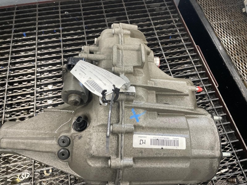 08 CHEVROLET TAHOE Transfer Case NQH 150k miles 6 Month Warranty!