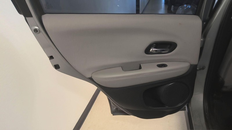 Rear Door Trim Panel HONDA HRV Left 17 16 18 19 20 21 22