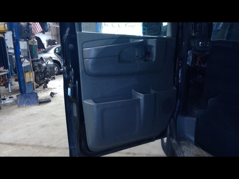 SAVANA 2500 2011 Driver Left Front Door Trim Panel 1649358
