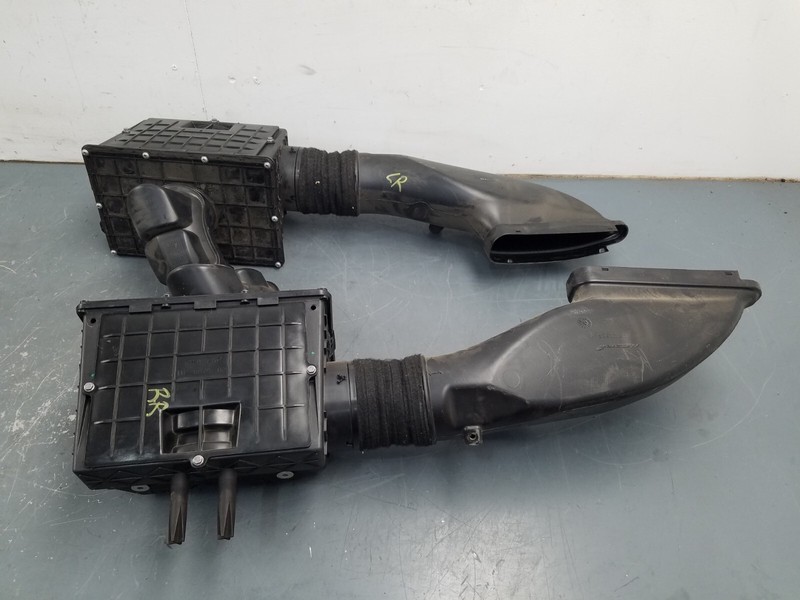 2016 McLaren 675LT Spider Left / Right Air Intake Assembly #5556 P11