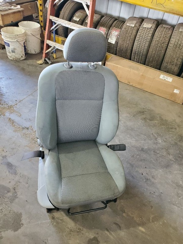 Passenger Front Seat Bucket Without SRS Cloth Fits 05-07 300 300549