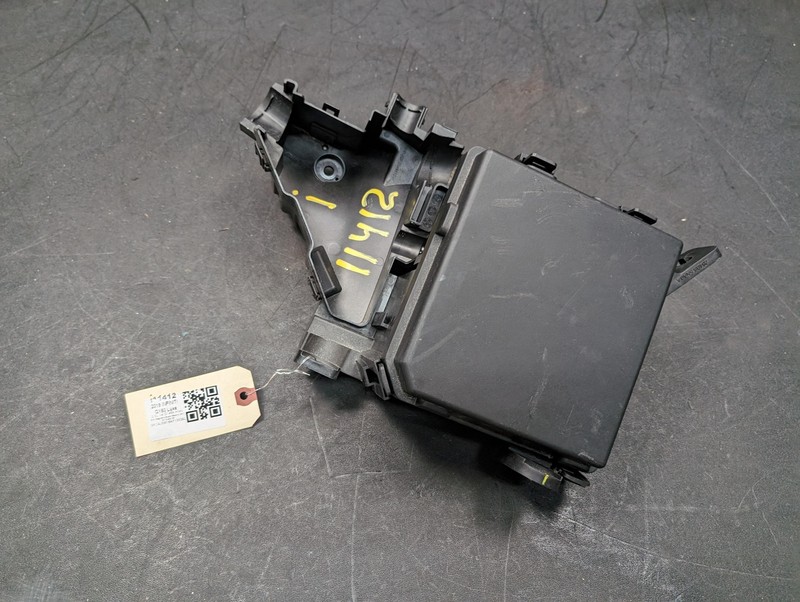 IPDM Control Module Housing 2019 Infiniti QX50 284B8-5NA0A 2020 2021 2022 - 2024