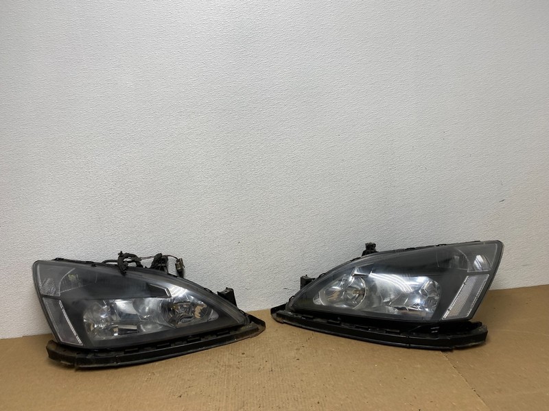 2003 - 2007 Honda Accord Left+Right Set Halogen Headlights AC1371 DW