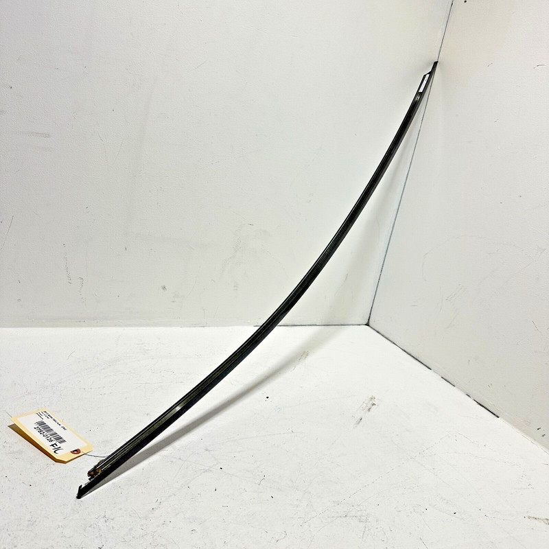 2009 - 2015 BMW 750 LI FRONT LEFT DRIVER SIDE DOOR WINDOW UPPER MOLDING OEM