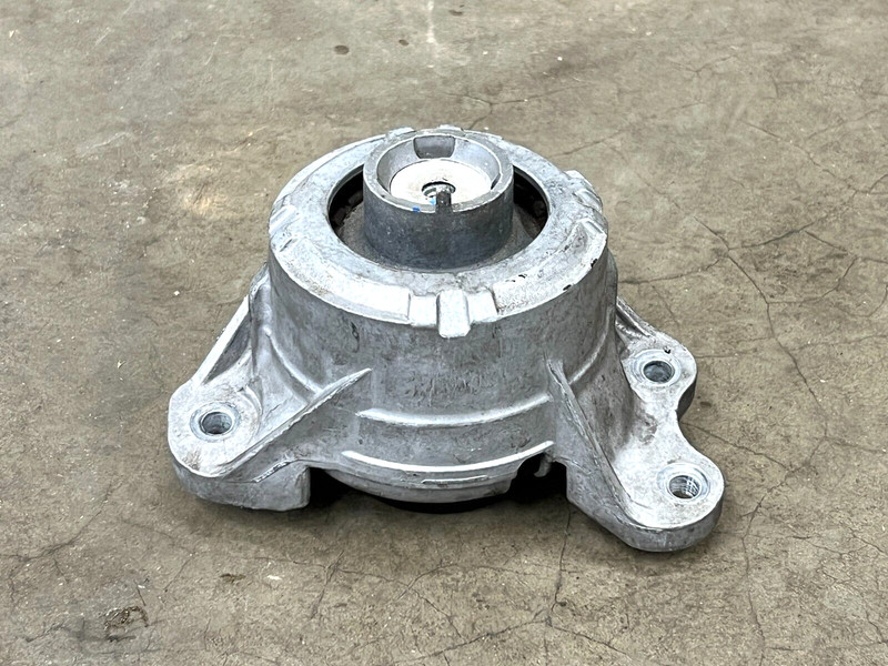⭐2019-2023 MERCEDES AMG GT43 GT53 X290 FRONT RIGHT ENGINE MOUNT CARRIER LOT2434