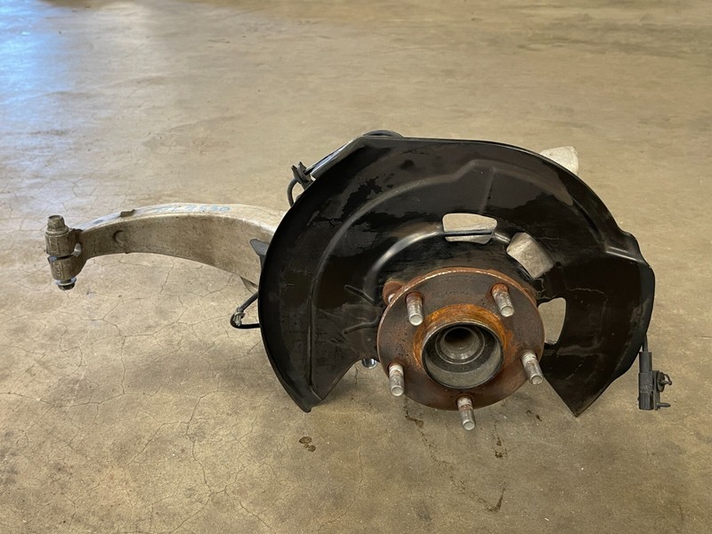 ⭐2017-2020 INFINITI Q60 RWD FRONT LEFT SPINDLE KNUCKLE BEARING HUB OEM LOT2530
