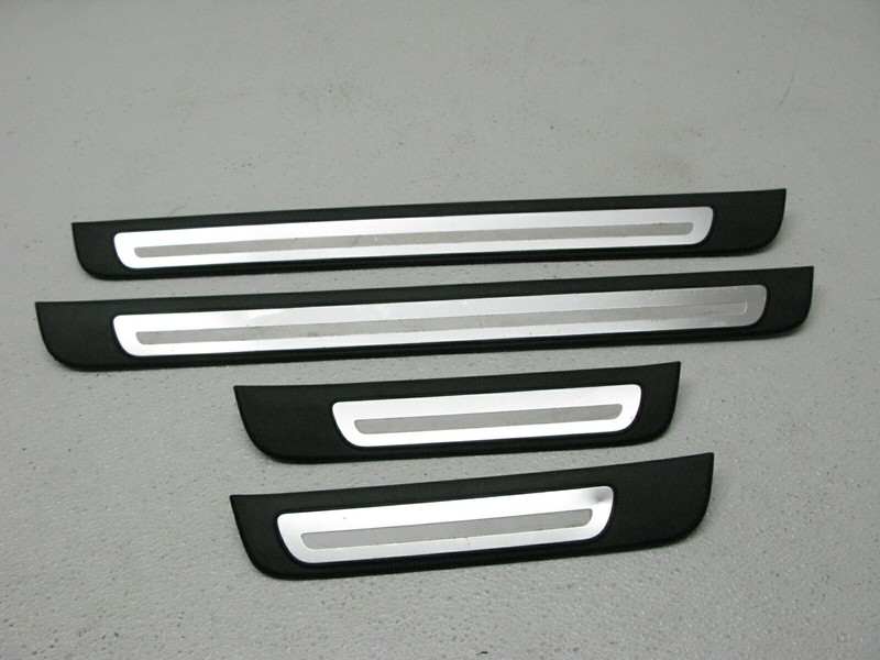 08-16 AUDI B8 A4 SEDAN DOOR SILL PANEL SCUFF PLATE OEM GENUINE 071420