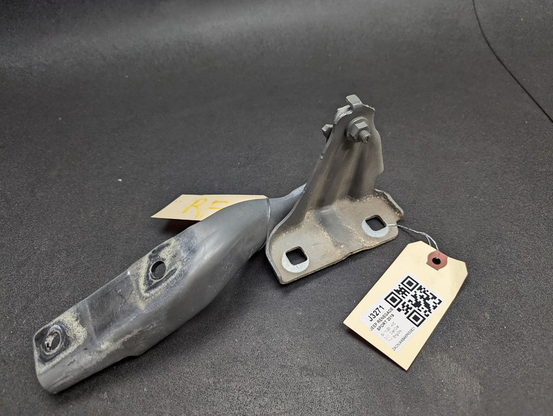 Right Hood Hinge 2019 Jeep Renegade 68246434AA 2015 2016 2017 2018 2020