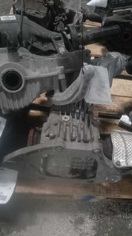 2014 AUDI Q5 Differential Carrier Assembly OEM 4WD 132K Miles Grey 0BC500044D