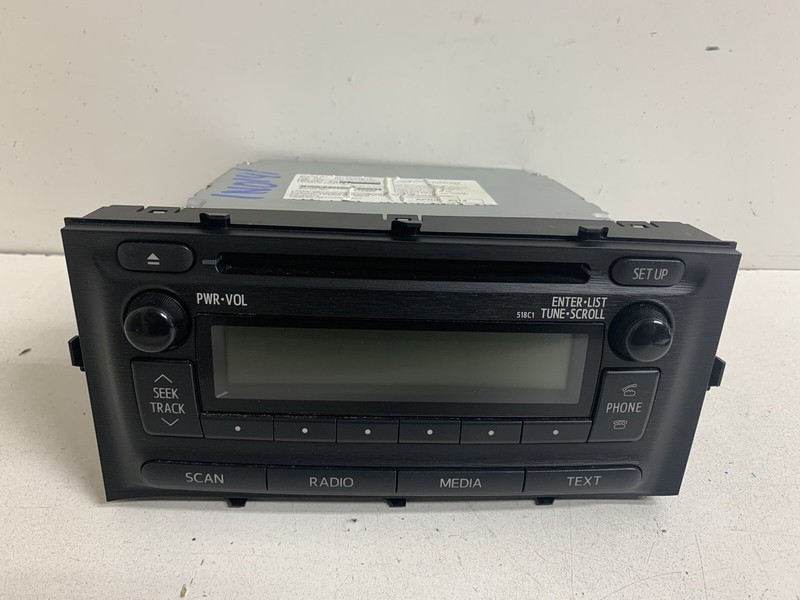 2012-2014 Toyota Prius C Vin B3 Radio Stereo 86120-52D10 ID: 518C1