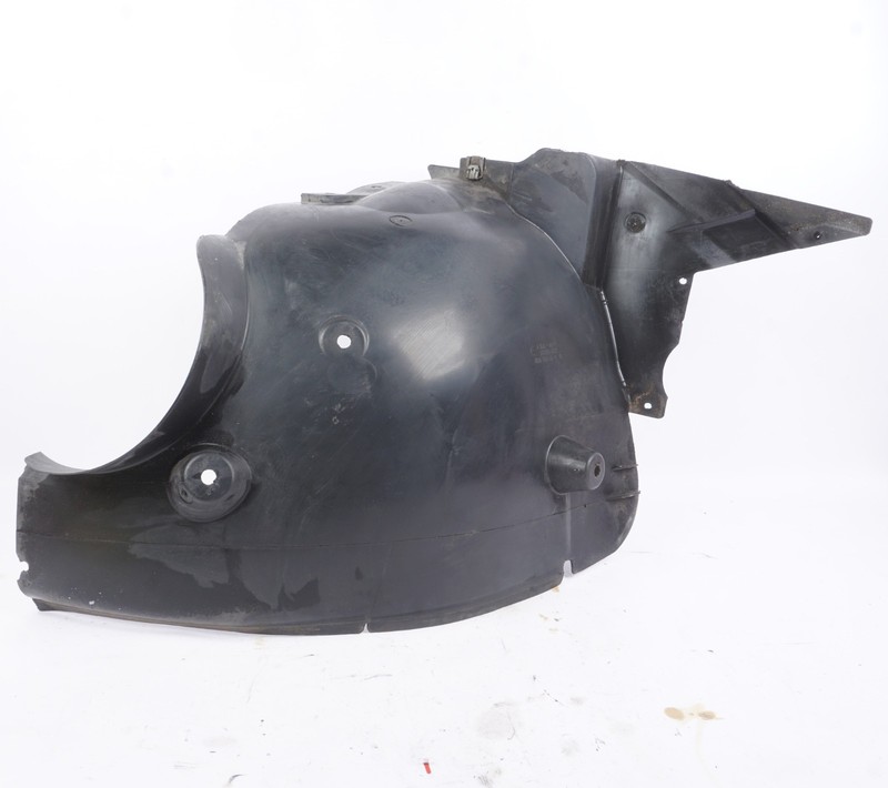 2005-2011 MERCEDES R171 SLK280 Front Left Rearward Inner Fender Liner 1716981730
