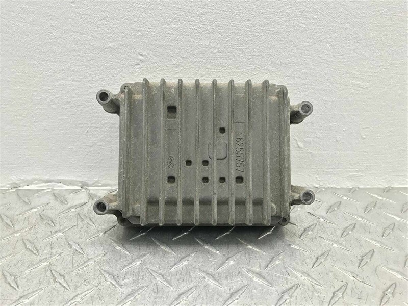 03 04 05 TRAILBLAZER EXT ENVOY XL 4.2L ENGINE CONTROL MODULE 12573576 12574976