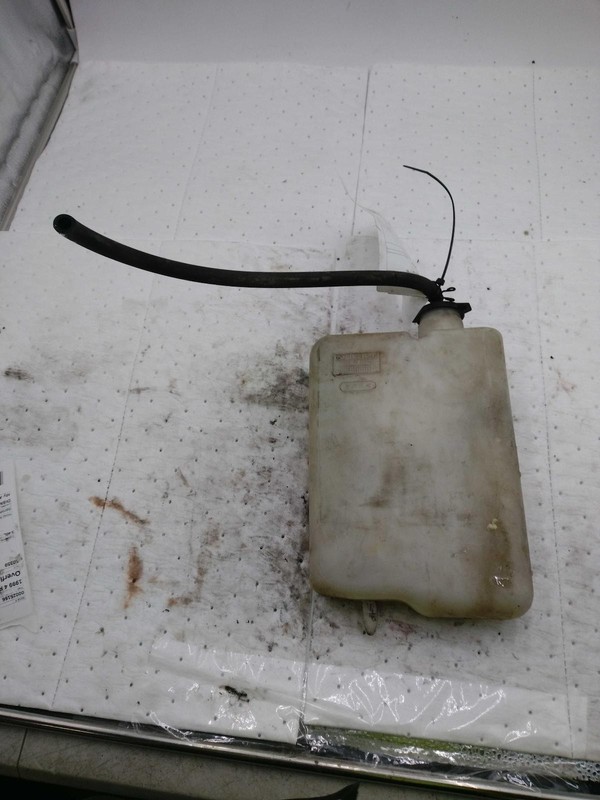 1999 Toyota 4Runner Engine Coolant Reservoir Green OEM 3.4L 1647075030