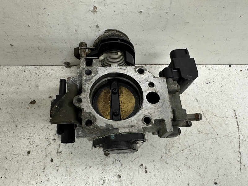 2001-2005 Honda Civic DX M/T Throttle Body Air Intake Control Valve Oem